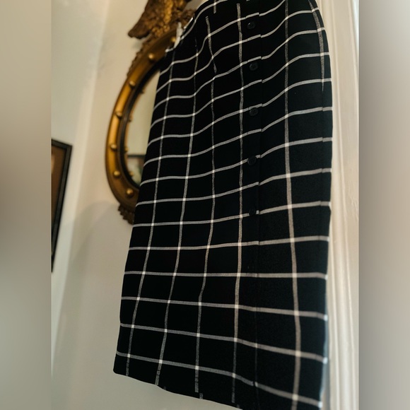 Black and White Checkered Skirt - Picture 2 of 6